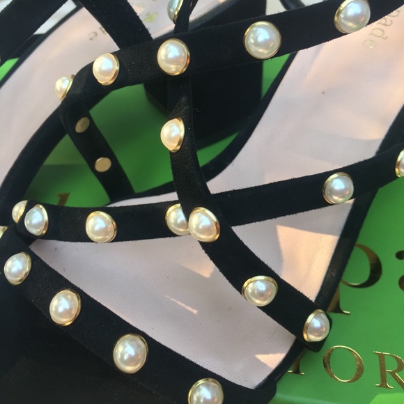 Kate Spade “Wynne” Sandal w/ Pearls - Picture 6 of 8